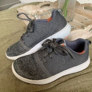 Under Armour Kids Size 1